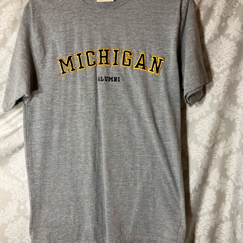 Steve & Barry's Michigan Alumni Tee M